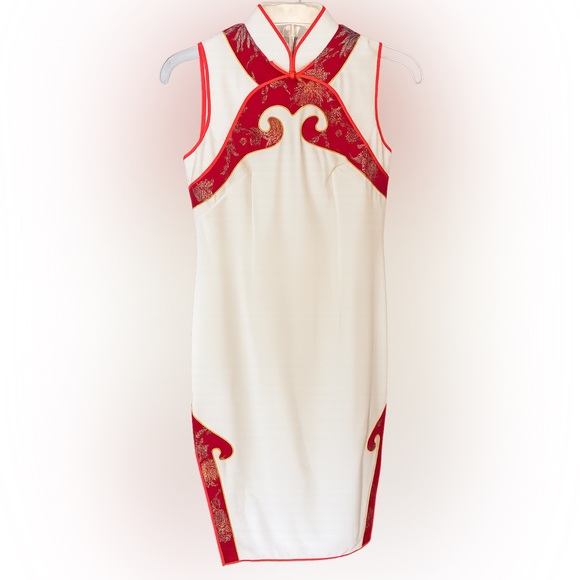 Saisumi Dresses & Skirts - Saisumi Sleeveless Qipao Dress – White & Red Brocade – Size S